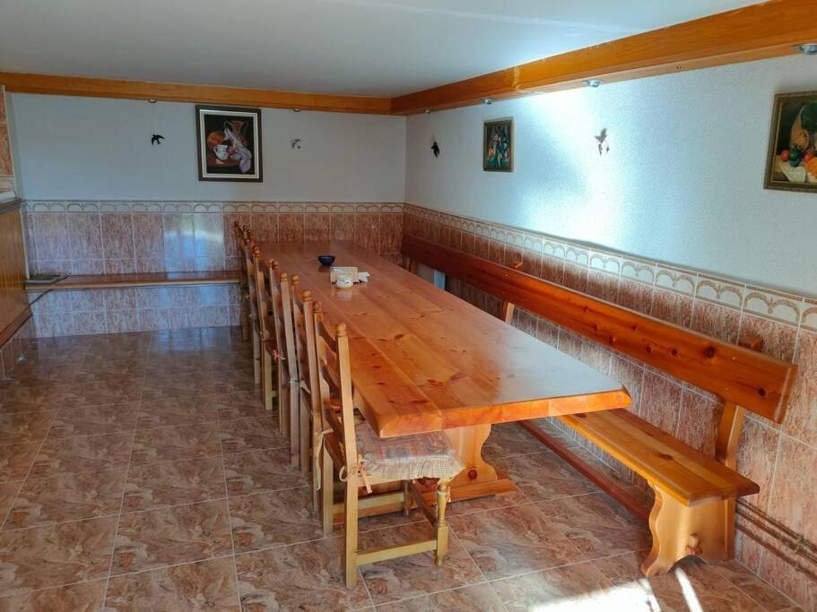Vivienda De Uso Turistico En Entorno Maravilloso Huerta Del Rey Extérieur photo